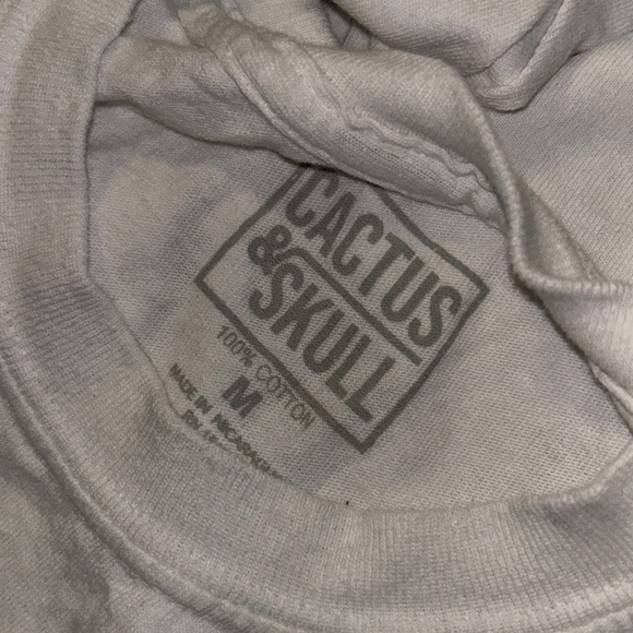 T-Shirts - Picture 4 of 4